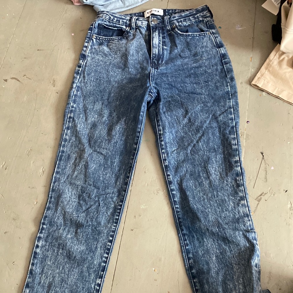 Tilly’s RSQ size 26 denim wash jeans